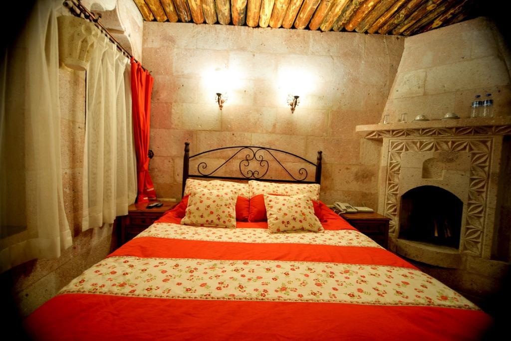 Babayan Evi Cave Hotel Ürgüp Bilik gambar
