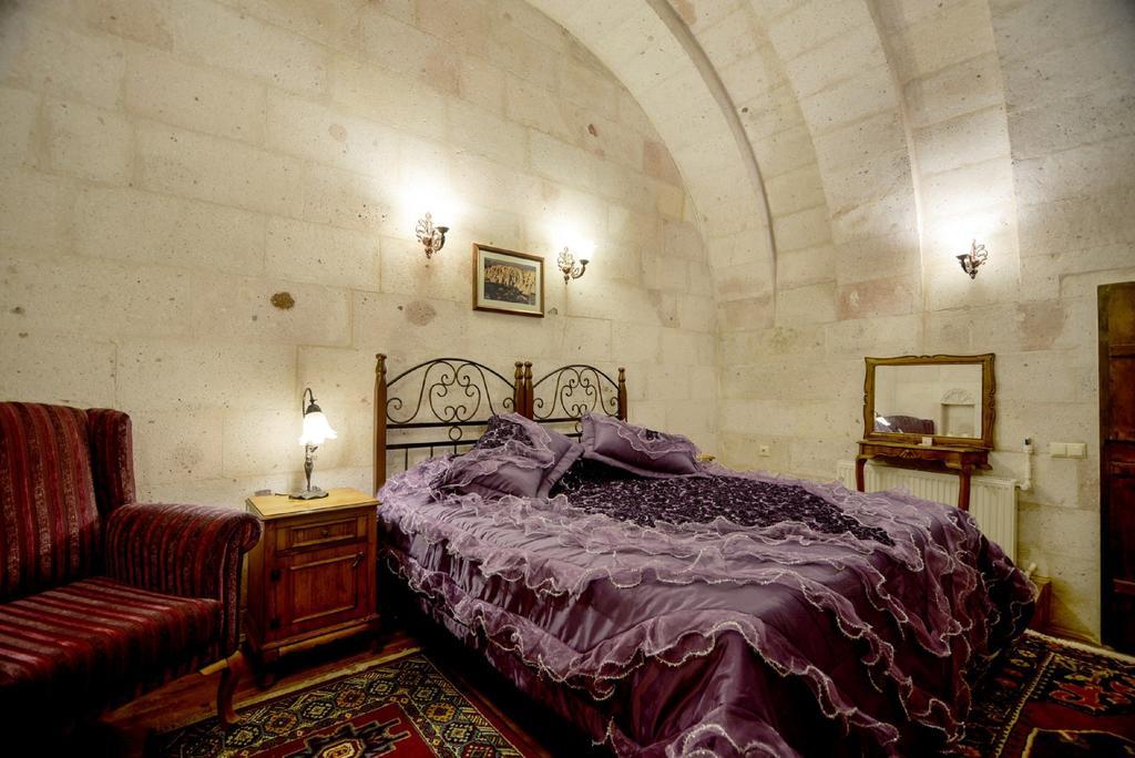 Babayan Evi Cave Hotel Ürgüp Bilik gambar