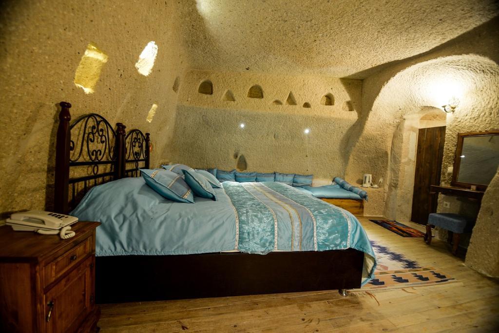 Babayan Evi Cave Hotel Ürgüp Bilik gambar